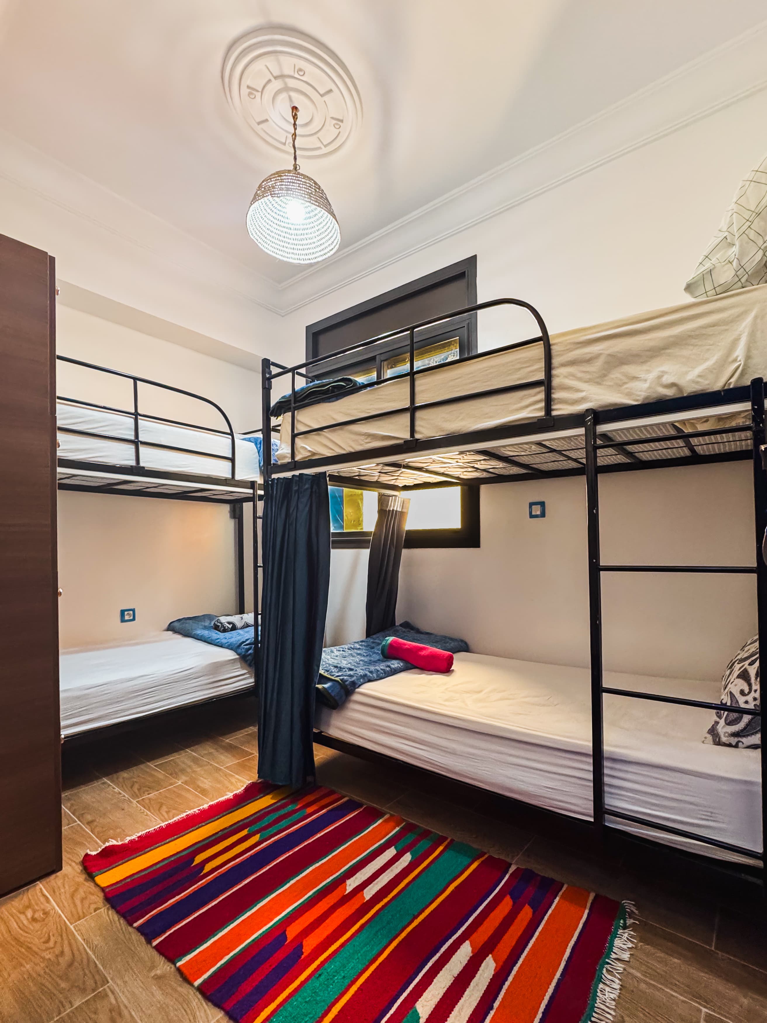 Male Surf Dorm — 4 Beds — photo 1