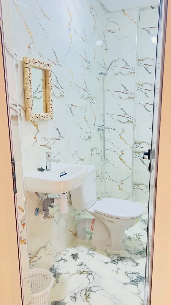 Boilers shared quad room at White Pearl, photo 5