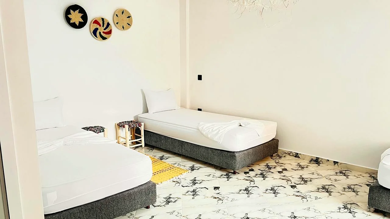Boilers shared quad room at White Pearl, photo 2
