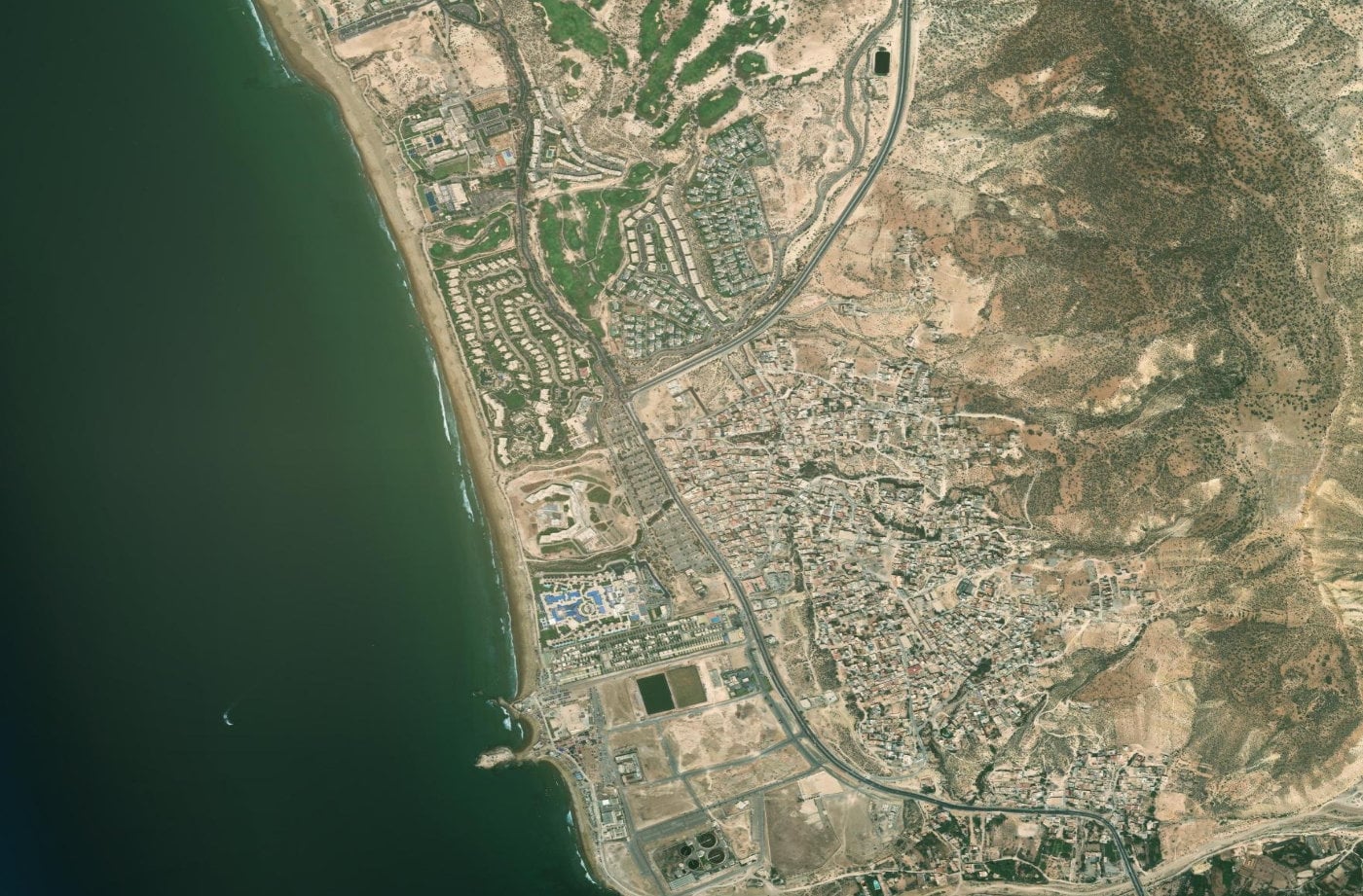 Satellite map of Tamraght with the two Pearl houses
